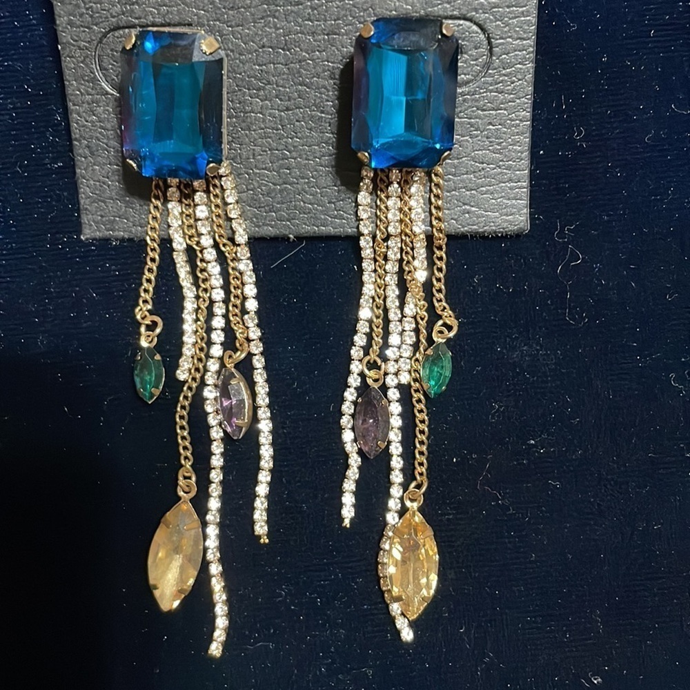 Steve Madden Earrings Colorful Dangle Bling Earrings Sold Out in Stores π π - Picture 7 of 10